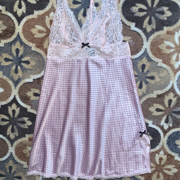 Victoria’s Secret Lace Polka Dot Babydoll - Picture 16 of 16